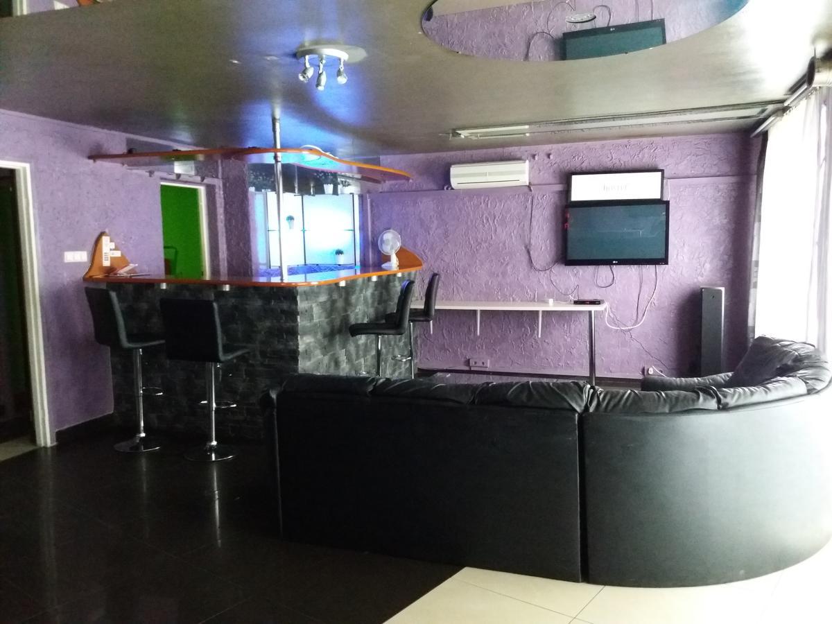 Lawendowy Hostel Краков Экстерьер фото