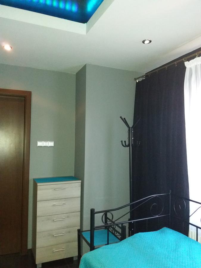 Lawendowy Hostel Краков Экстерьер фото