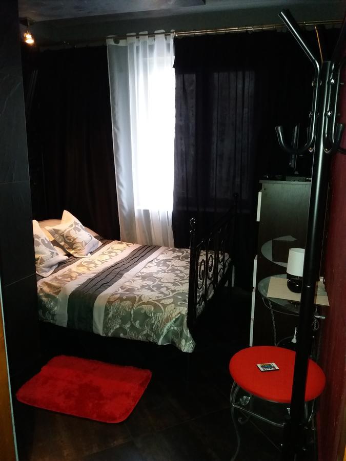 Lawendowy Hostel Краков Экстерьер фото